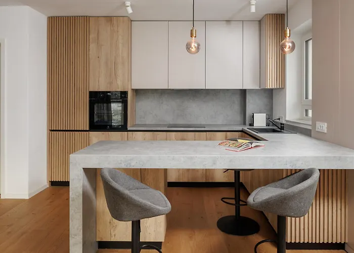 Apartment Kudo - Mountain & Skyline View