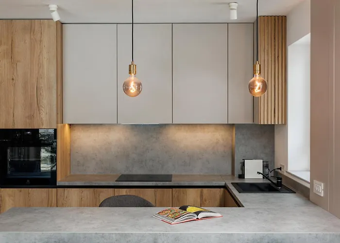 Kudo - Mountain & Skyline View * Brasov