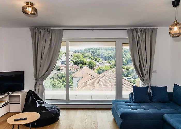 Apartment Kudo - Mountain & Skyline View